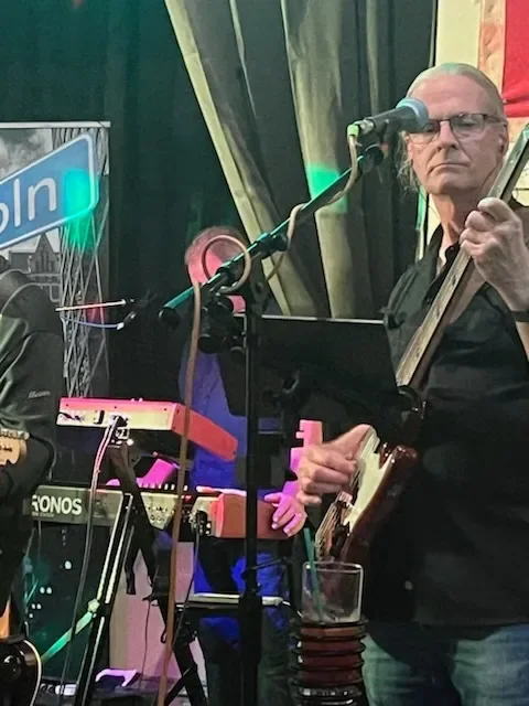 Lincoln Street Band live performance photo 25